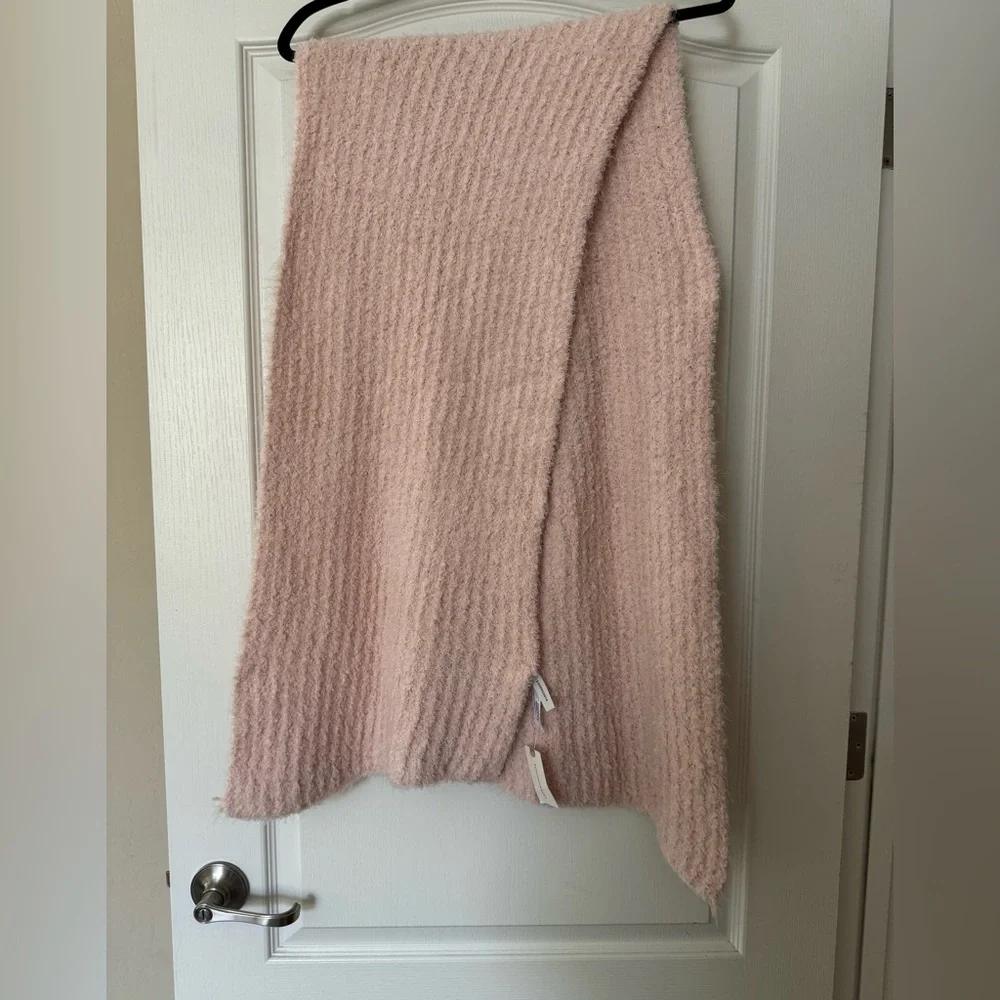 NWT Anthropologie Light Pink Textured Knit Wrap Scarf - Picture 2 of 6